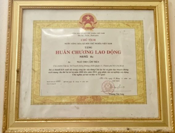 bằng khen 1