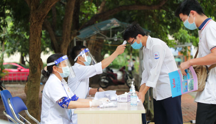 thi-sinh-du-dieu-kien-nhung-khong-thi-tot-nghiep-thpt-dot-2-do-covid-19-tin-viet-today-vn-1