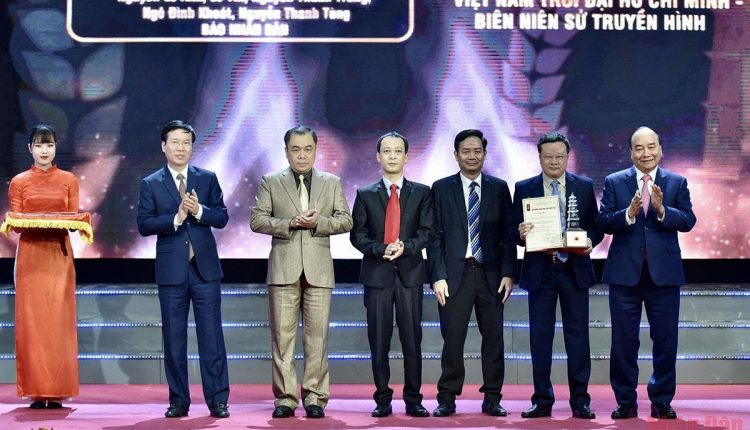 le-trao-giai-bao-chi-quoc-gia-lan-thu-xv-nam-2020-tin-viet-today-vn-2
