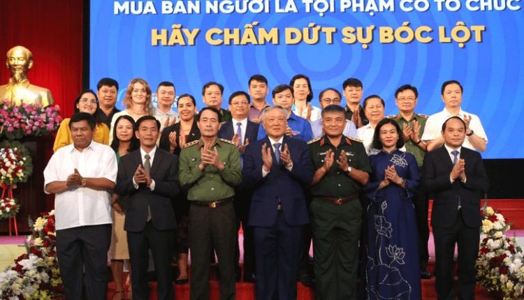 khang-dinh-cam-ket-manh-me-cua-viet-nam-trong-cong-cuoc-dau-tranh-phong-chong-toi-pham-mua-ban-nguoi-4