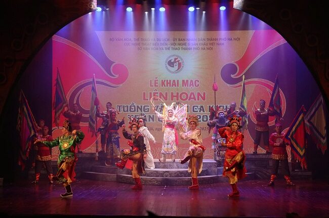khai-mac-lien-hoan-tuong-va-dan-ca-kich-toan-quoc-2025 (1)