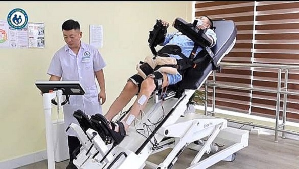 Quảng Ninh: Người từ đủ 70 tuổi trở lên sẽ được tặng quà Tết Quảng Ninh: Người từ đủ 70 tuổi trở lên sẽ được tặng quà Tết