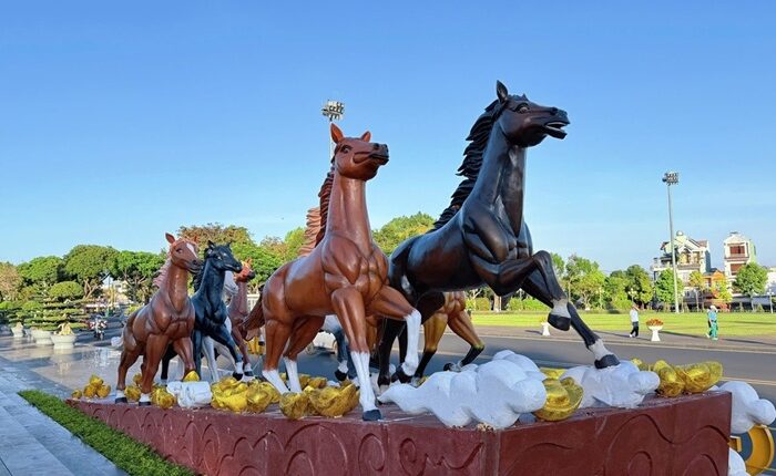 gia-lai-ron-rang-sac-xuan-pho-nui-ben-linh-vat-bat-ma-tet-binh-ngo-2026 4